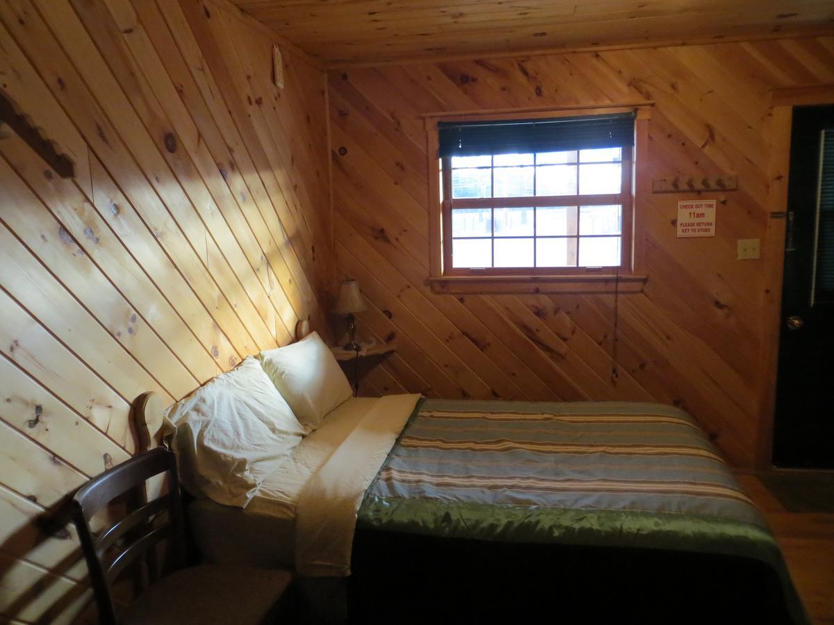 Nine Pine Cottage Miramichi Chambre photo