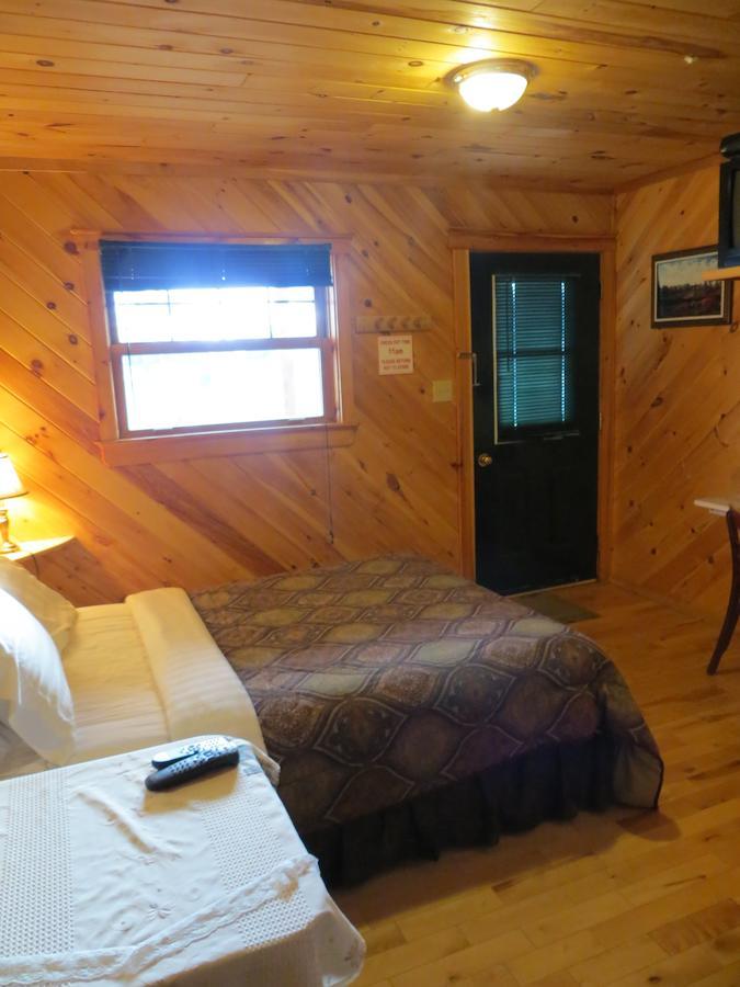 Nine Pine Cottage Miramichi Extérieur photo